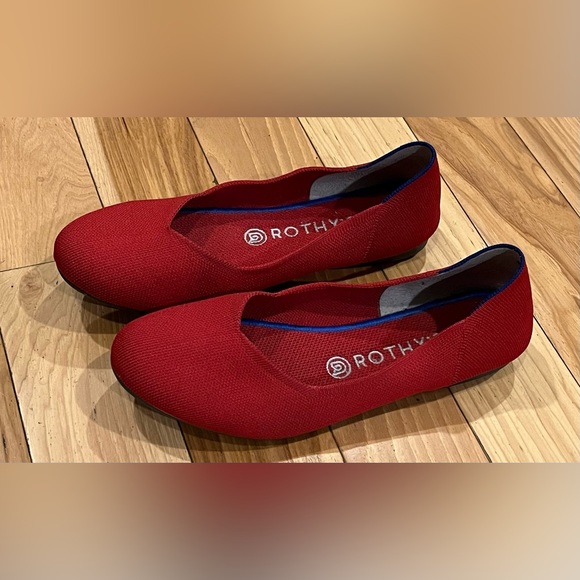 Rothy's Shoes - Rothy’s The Point Chili Red Comfort Flats - women’s shoe size 8.5